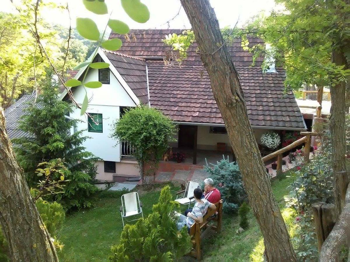 Skriveni Raj Apartment Връдник Екстериор снимка