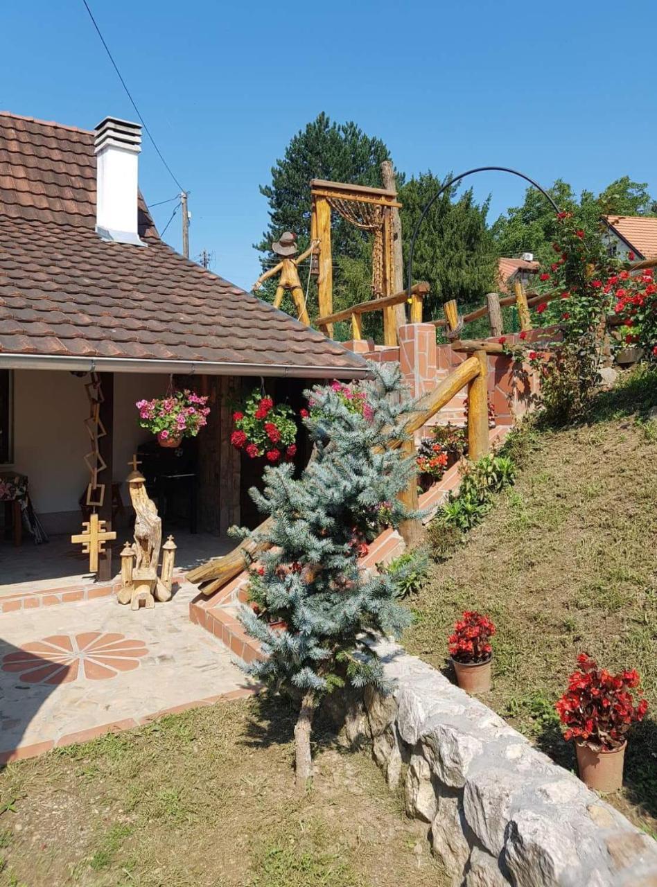 Skriveni Raj Apartment Връдник Екстериор снимка