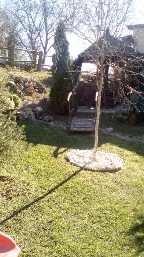 Skriveni Raj Apartment Връдник Екстериор снимка